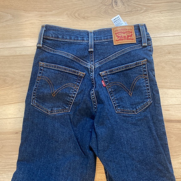 Levi’s Ribcage straight ankle - Picture 6 of 8